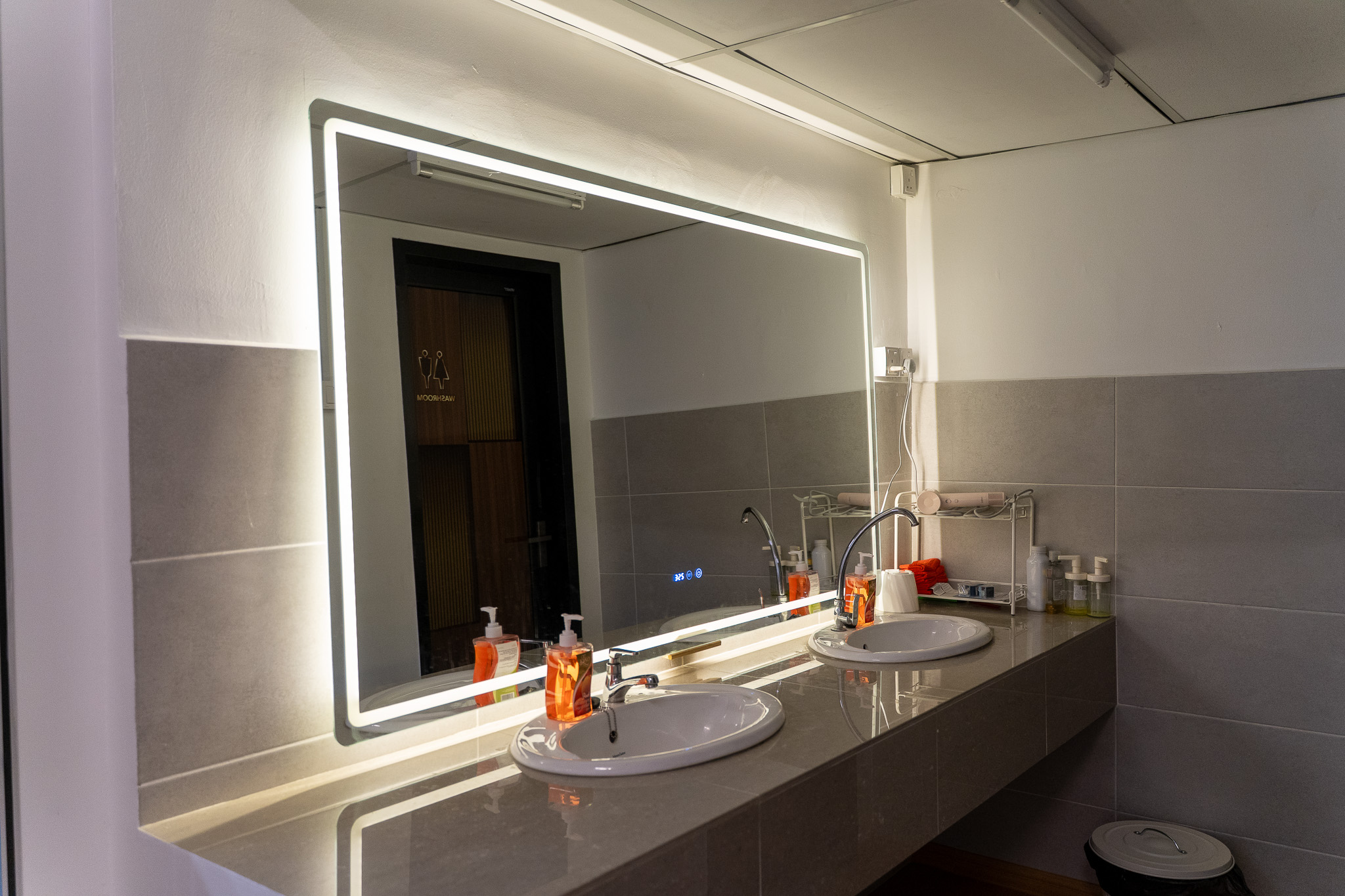 Studio washroom facilities